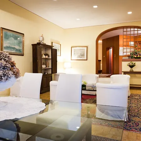 Hotel Ca' Delle Rose 3*