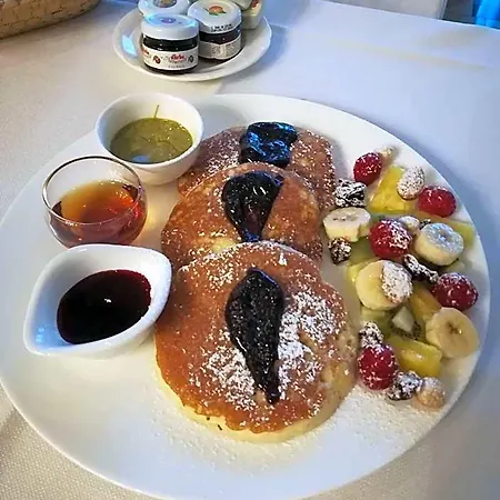 Ca' Delle Rose 3* 카스텔프랑코베네토